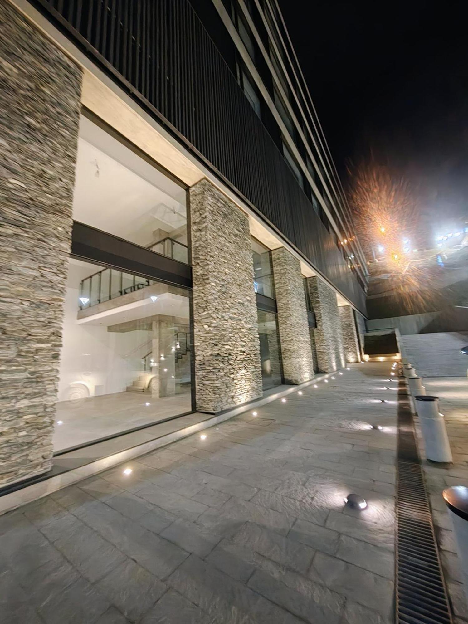 Southern Suites Sm515 อูซัวยา ภายนอก รูปภาพ